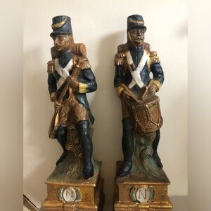 VINTAGE PAIR ITALIAN Wine Decanters Napoleon Soldiers RIFLEMAN DRUMMER CERAMIC